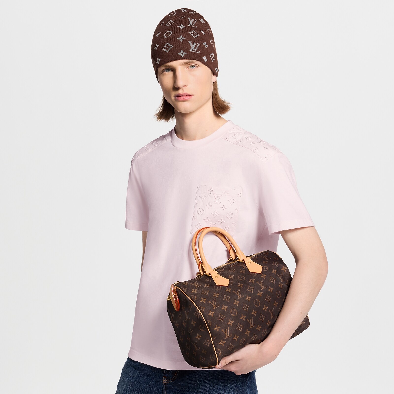 tis-20260828-louis-vuitton-m2a454